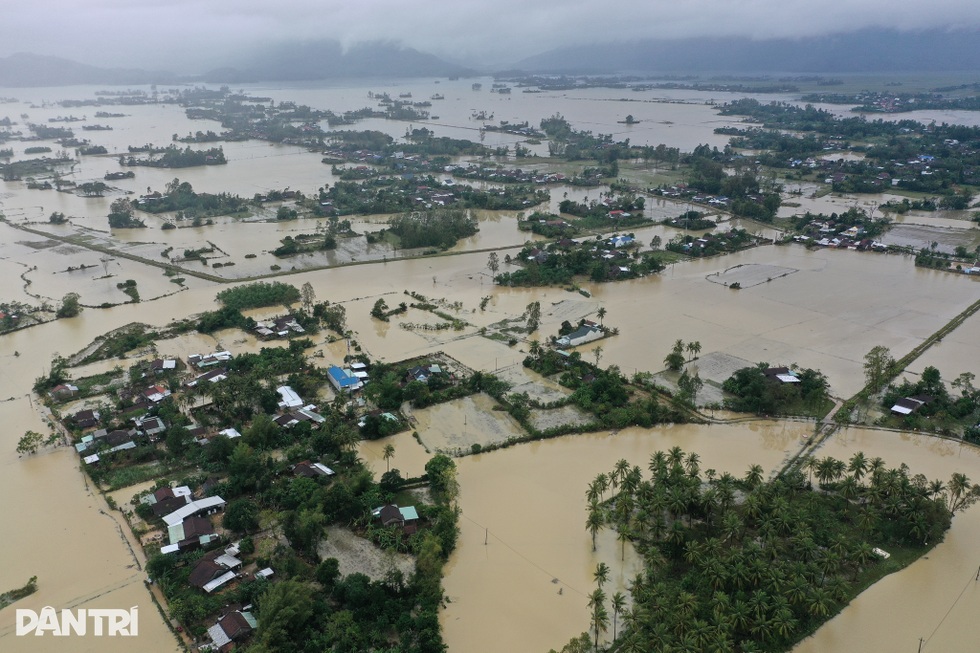 Nguyên Bí thư Tỉnh ủy Phú Yên lý giải việc quy luật dòng chảy bị thay đổi - 8