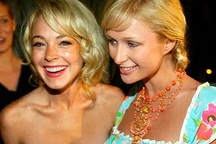 Mối quan hệ không thể hàn gắn của Lindsay Lohan và Paris Hilton