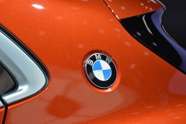 BMW vẫn đặt cược vào động cơ đốt trong