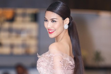 Lan Khuê: “Trong tình yêu, tôi là một cô gái bánh bèo”