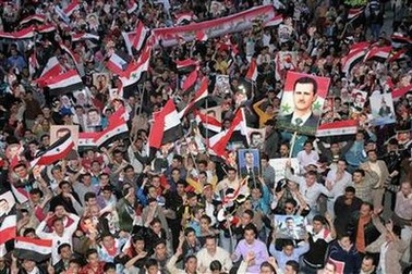 Chính phủ Syria từ chức, xoa dịu người biểu tình