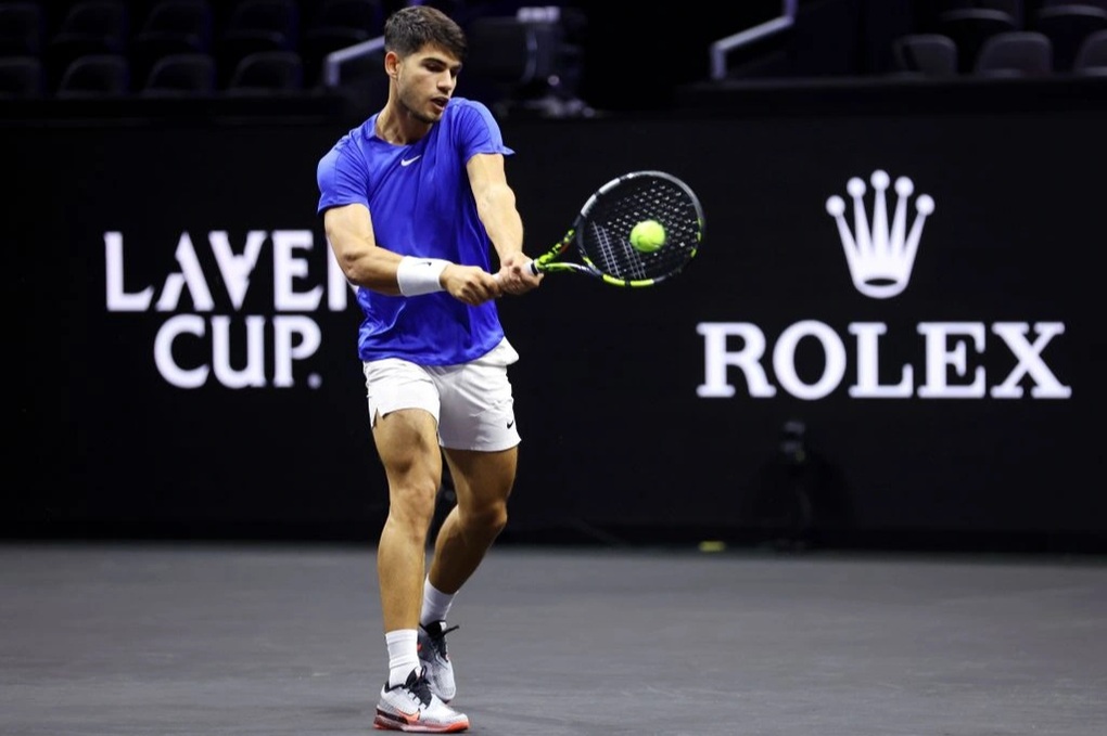 Federer វាយតម្លៃ Alcaraz ជាការពេញចិត្តនៅ Laver Cup 2025 - 1 Federer đánh giá Alcaraz được ưu ái ở Laver Cup 2025 - 1