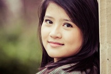 “Chat” với nữ sinh Việt đẹp nhất tại Pháp