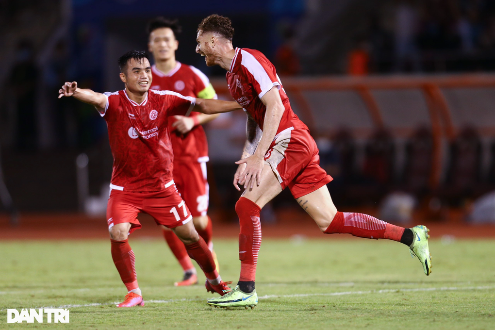 HLV Hougang United: Chúng tôi thiếu may mắn nên thua CLB Viettel - 4 HLV Hougang United: Chúng tôi thiếu may mắn nên thua CLB Viettel - 4