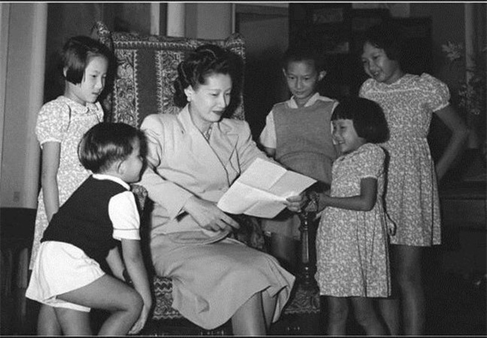 Cuộc đời 5 người con của Hoàng hậu Nam Phương và cách dạy "sống khiêm tốn"