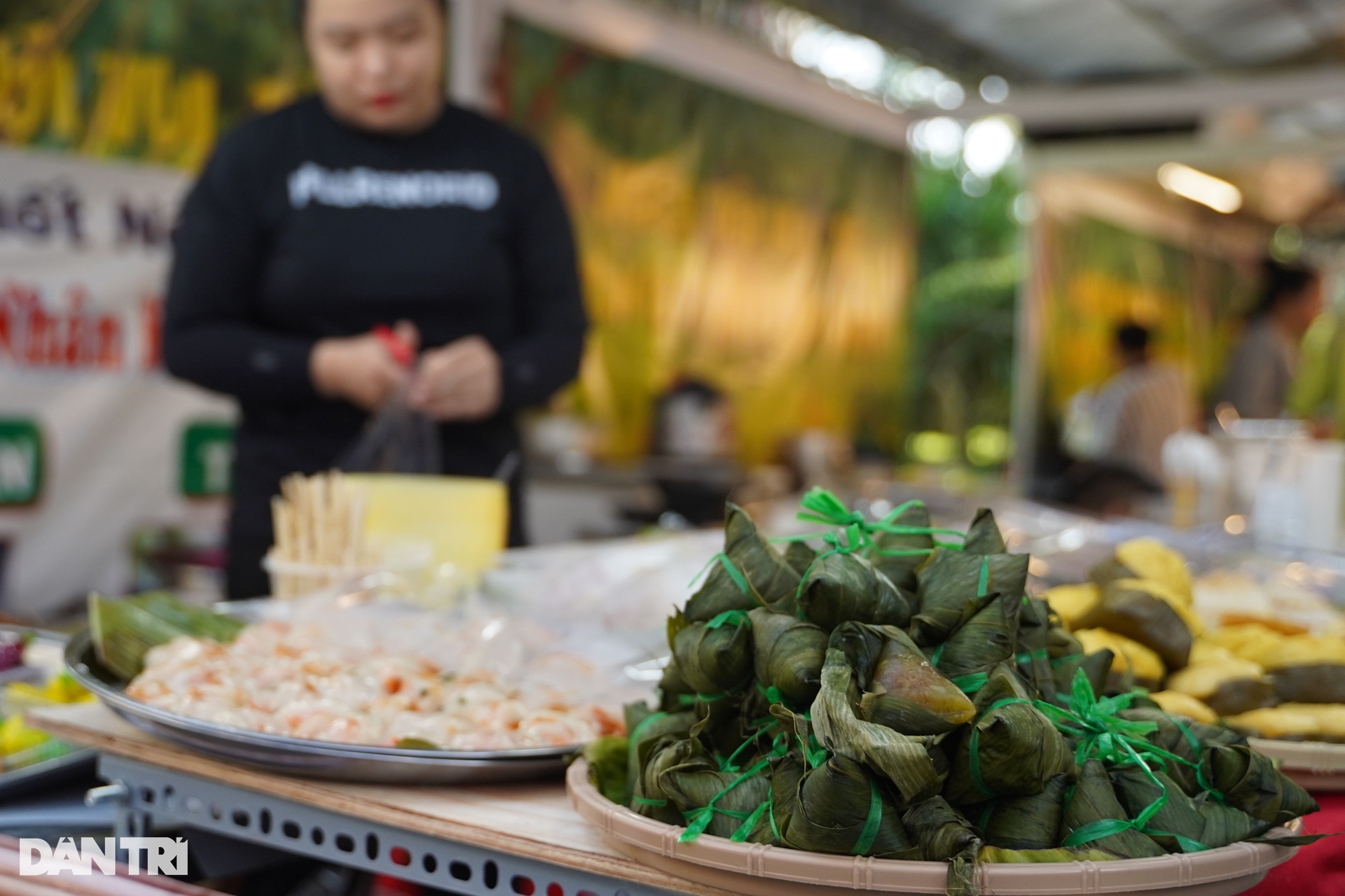 Tết Đoan Ngọ, hóa thân thành “nghệ nhân nhí” giữa lòng TPHCM - 11 Tết Đoan Ngọ, hóa thân thành “nghệ nhân nhí” giữa lòng TPHCM - 11