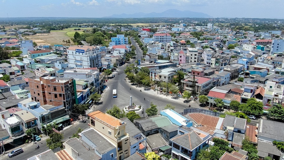 Chuyện lạ, thị trường bất động sản La Gi sốt giữa… mùa dịch Covid-19 - 1 Chuyện lạ, thị trường bất động sản La Gi sốt giữa… mùa dịch Covid-19 - 1