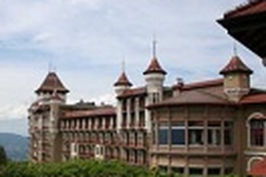 Học Quản trị khách sạn du lịch tại SHMS Thụy Sĩ