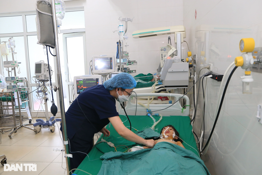 Nhân chứng vụ nổ gara: Tôi rụng rời thấy nhiều người nằm trên vũng máu - 5 Nhân chứng vụ nổ gara: Tôi rụng rời thấy nhiều người nằm trên vũng máu - 5