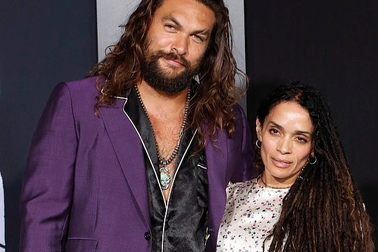 "Vua thủy tề" hâm mộ vợ từ khi còn bé