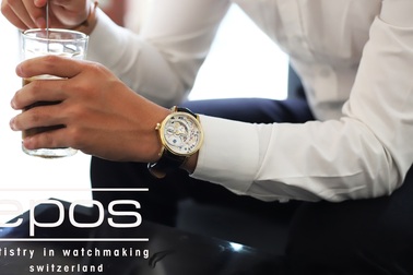 Những mẫu đồng hồ và kính mắt hút khách tại TTTM Vạn Hạnh Mall