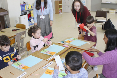 Nhật Bản: Hỗ trợ các trường tự phát có học sinh quốc tế chống dịch Covid-19