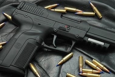 Triệt phá đường dây buôn bán ma túy trang bị nhiều “hàng nóng”