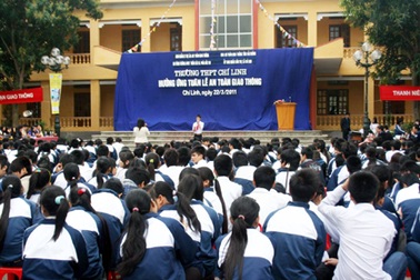 Tuần lễ an toàn giao thông quốc gia tại các trường học ở Hải Dương