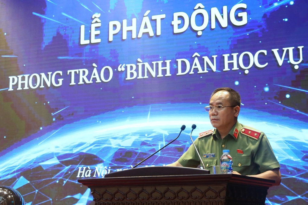 Công an Hà Nội triển khai camera AI có thể tự điều chỉnh đèn giao thông - 1 Công an Hà Nội triển khai camera AI có thể tự điều chỉnh đèn giao thông