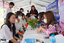 500 học sinh khám phá chính mình để chọn nghề phù hợp