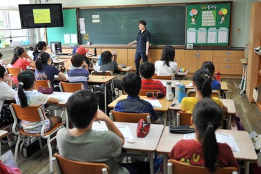 Học sinh THPT của Hàn Quốc được hưởng giáo dục miễn phí từ năm 2021