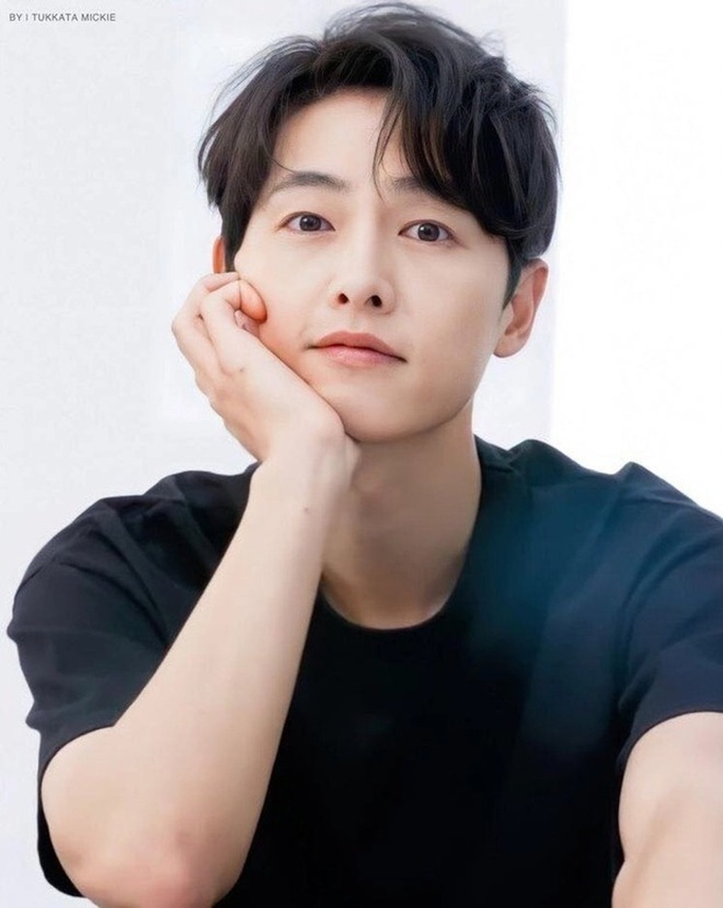 Song Joong Ki lần đầu lên tiếng về tin đồn vợ sắp cưới có con riêng - 5 Song Joong Ki lần đầu lên tiếng về tin đồn vợ sắp cưới có con riêng - 5