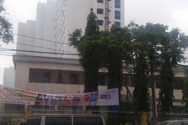 Rớt thang máy công trình khách sạn, 5 người tử vong