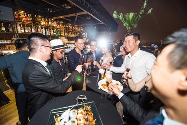 Khám phá Sky Bar tổ chức Event cực chất trong lòng phố cổ