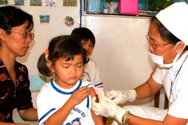Tiêm phòng sởi cho trẻ dưới 6 tuổi toàn thành