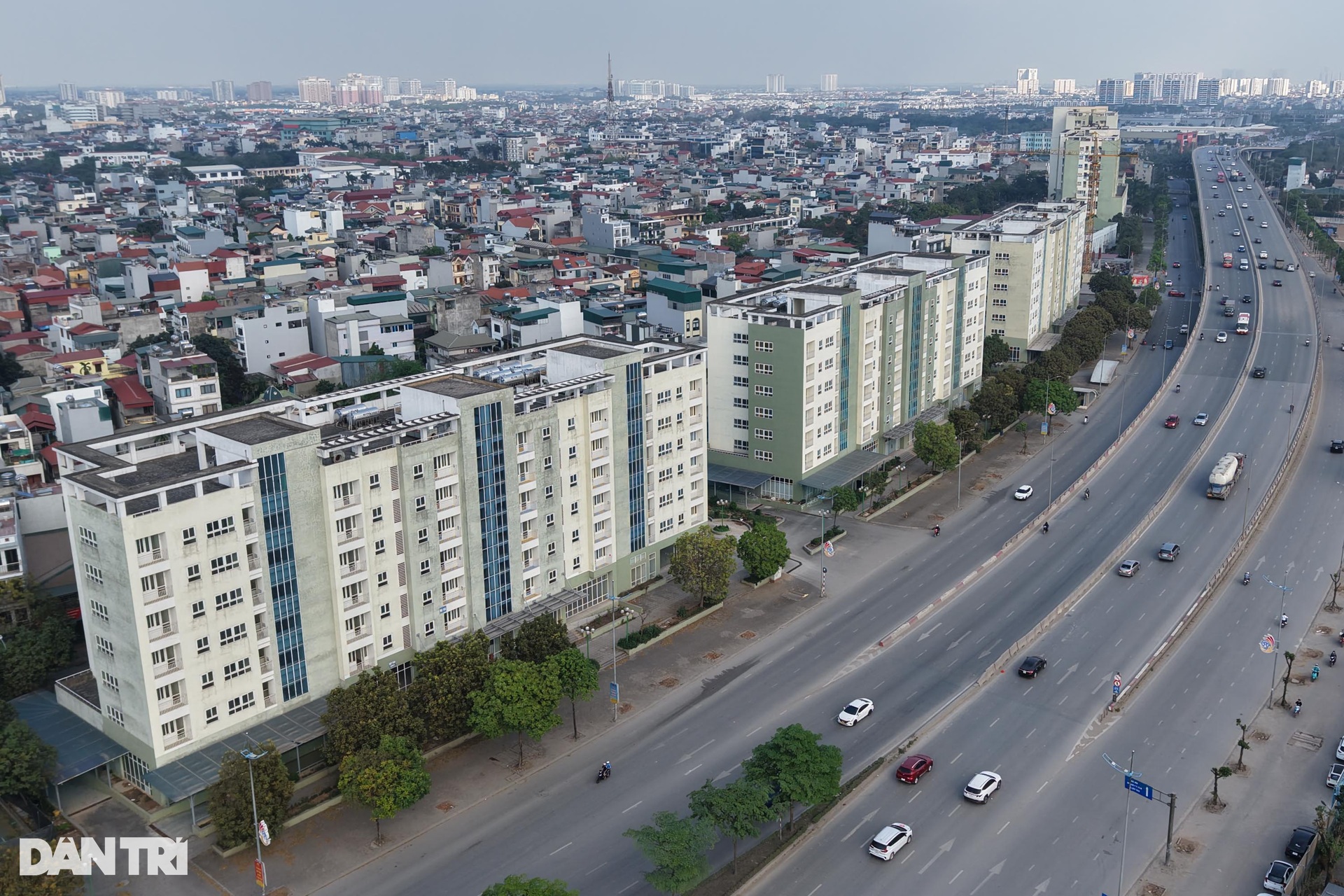 Cảnh hoang tàn, lãng phí ở hàng loạt khu tái định cư bị bỏ hoang tại Hà Nội - 12 Cảnh hoang tàn, lãng phí ở hàng loạt khu tái định cư bị bỏ hoang tại Hà Nội - 12