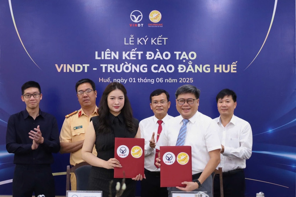 VinDT nâng tầm trải nghiệm học lái xe bằng dàn xe điện VinFast - 1 VinDT nâng tầm trải nghiệm học lái xe bằng dàn xe điện VinFast - 1