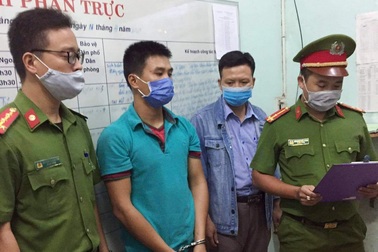 Hai nhóm hỗn chiến, một thanh niên bị đâm tử vong