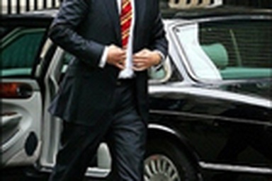 Tony Blair chuẩn bị “tự phán quyết” cho tương lai