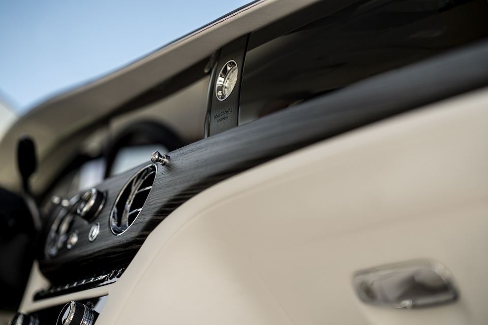 Rolls-Royce Ghost thế hệ mới chính thức ra mắt - 17