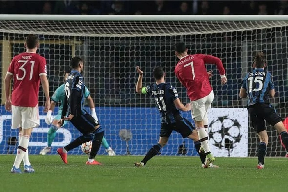 C.Ronaldo: Tôi hạnh phúc vì giúp Man Utd có điểm trước Atalanta - 2 C.Ronaldo: Tôi hạnh phúc vì giúp Man Utd có điểm trước Atalanta - 2