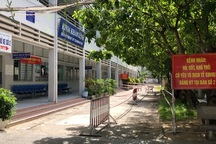 Cận cảnh phong toả Bệnh viện C Đà Nẵng do có ca nghi mắc Covid-19
