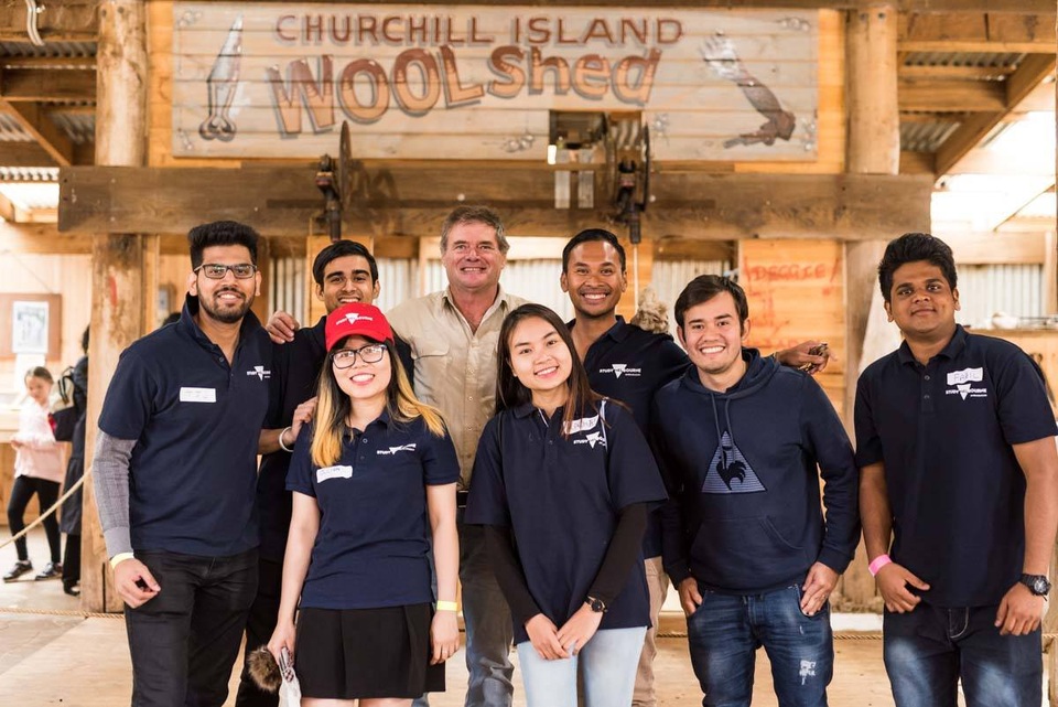 Nữ đại sứ sinh viên Việt thành phố Melbourne tốt nghiệp thạc sĩ loại Giỏi - 3 Nữ đại sứ sinh viên Việt thành phố Melbourne tốt nghiệp thạc sĩ loại Giỏi - 3
