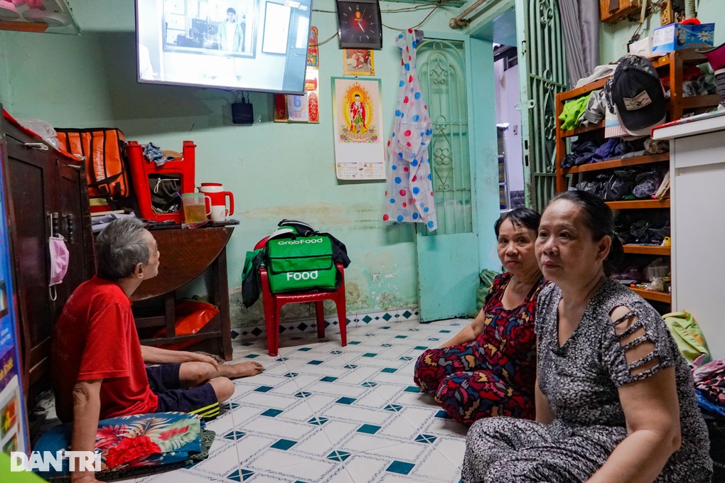 Hàng nước im lặng nuôi sống gia đình không nói, không nghe - 3 Hàng nước im lặng nuôi sống gia đình không nói, không nghe - 3