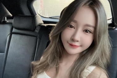 Vụ người mẫu tử vong trong bồn tắm: Cảnh sát điều tra theo hướng giết người