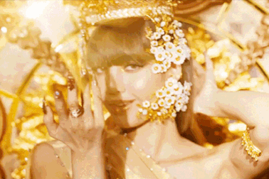 Lisa (Blackpink) phá loạt kỷ lục với album solo đầu tay