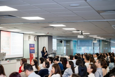 Hành trình đại học bắt đầu từ tình thương gia đình