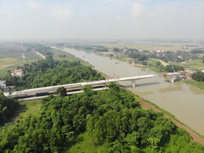 Toàn cảnh cây cầu vượt sông Cầu nối Hà Nội - Bắc Giang - 7 Toàn cảnh cây cầu vượt sông Cầu nối Hà Nội - Bắc Giang - 7