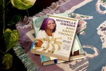 "Ánh sáng trong ta" - Quyển sách truyền cảm hứng về sức mạnh