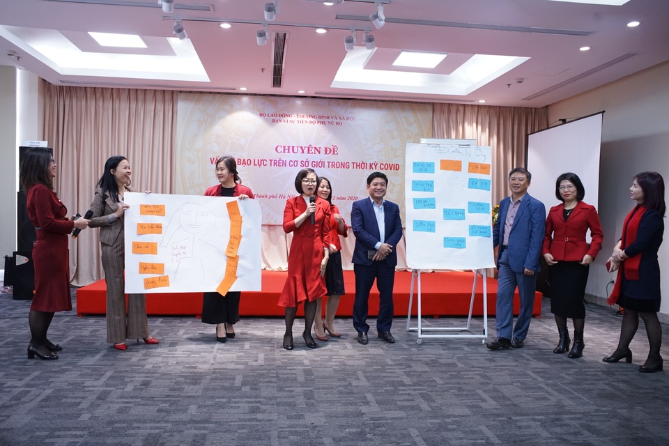 Im lặng không là lựa chọn tốt để giải quyết bạo lực và xâm hại... - 3 Im lặng không là lựa chọn tốt để giải quyết bạo lực và xâm hại... - 3