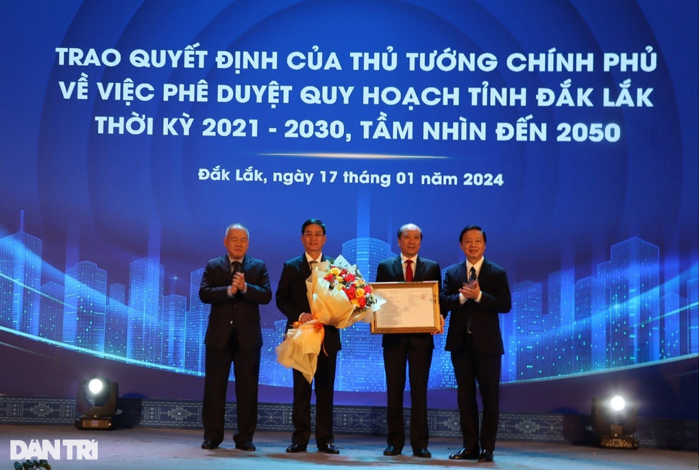 Đắk Lắk giàu tiềm năng, cần phát triển đô thị gắn với các di sản văn hóa - 3 Đắk Lắk giàu tiềm năng, cần phát triển đô thị gắn với các di sản văn hóa - 3