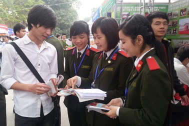 Không được gây khó cho thí sinh