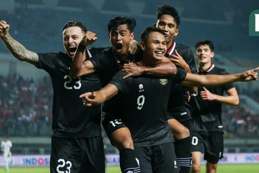 Indonesia gây sốc khi đánh bại đối thủ từng hạ gục tuyển Việt Nam
