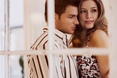 Hàn gắn với người xưa