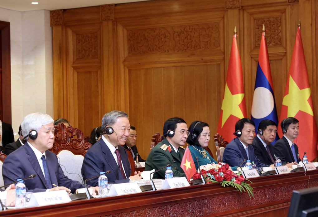 Sớm đưa Bộ Lịch sử quan hệ đặc biệt Việt Nam - Lào vào giảng dạy - 2