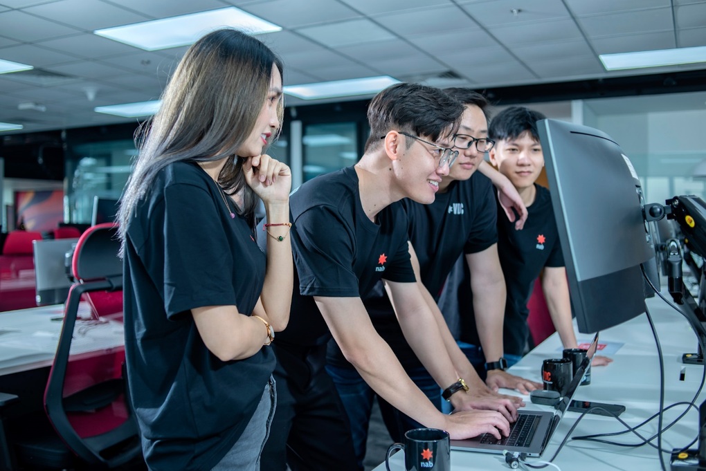 AWS và bài toán nâng tầm kỹ năng số ngành dịch vụ tài chính - 3