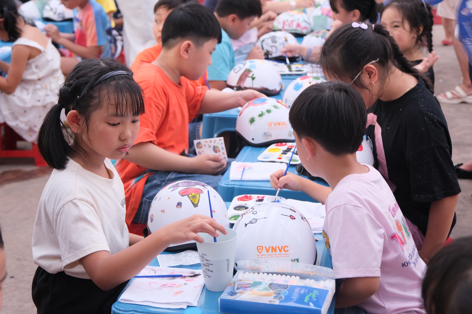 VNVC được vinh danh “Hệ thống tiêm chủng tốt nhất Việt Nam 2025” - 9 VNVC được vinh danh “Hệ thống tiêm chủng tốt nhất Việt Nam 2025” - 9