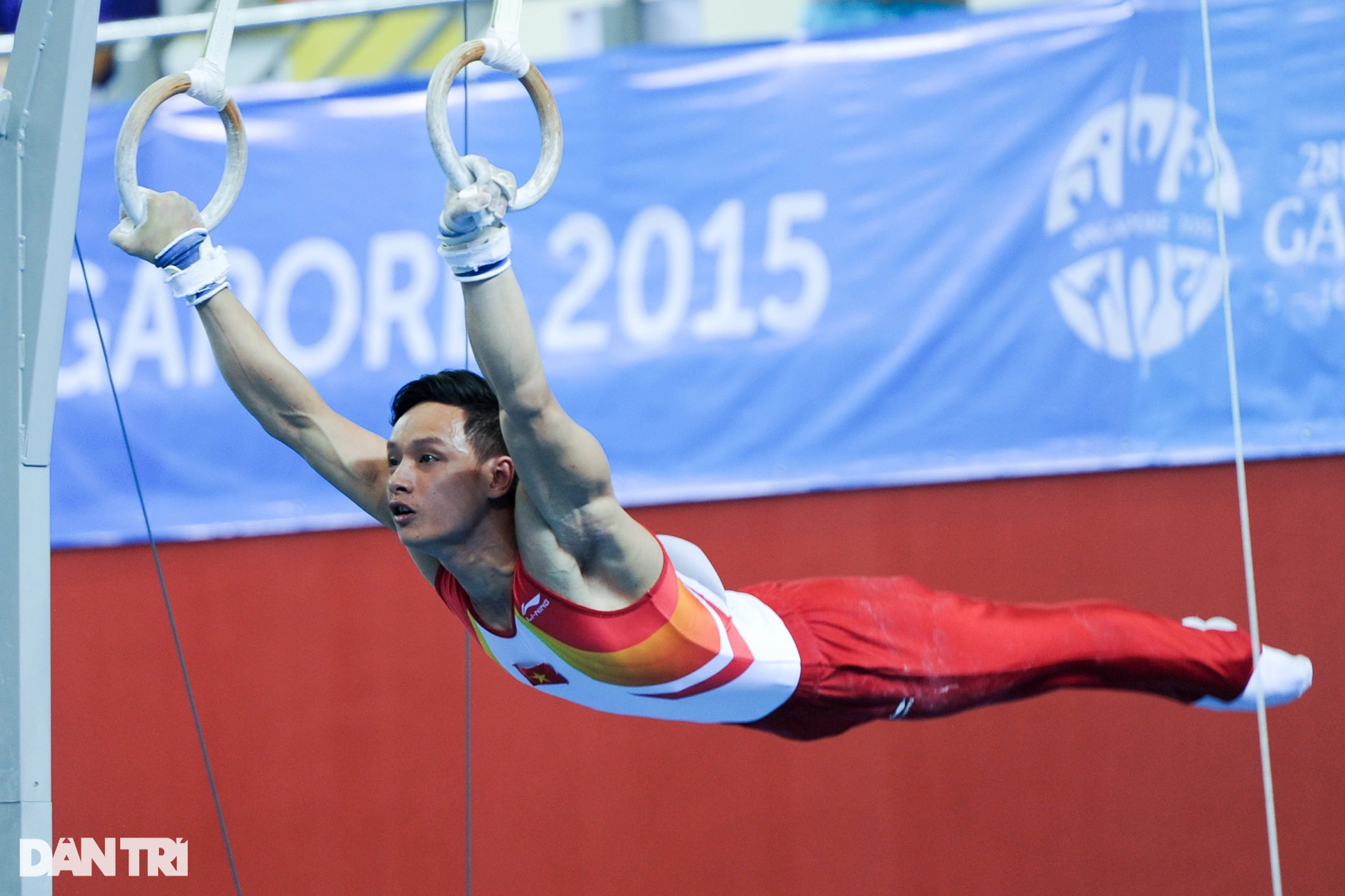 Hoàng tử TDDC Đinh Phương Thành giành HCV ở 5 kỳ SEA Games liên tiếp - 2 Hoàng tử TDDC Đinh Phương Thành giành HCV ở 5 kỳ SEA Games liên tiếp - 2