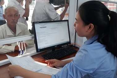 Vụ 4.000 hồ sơ bị “ngâm”: Do cán bộ chưa quen phần mềm!