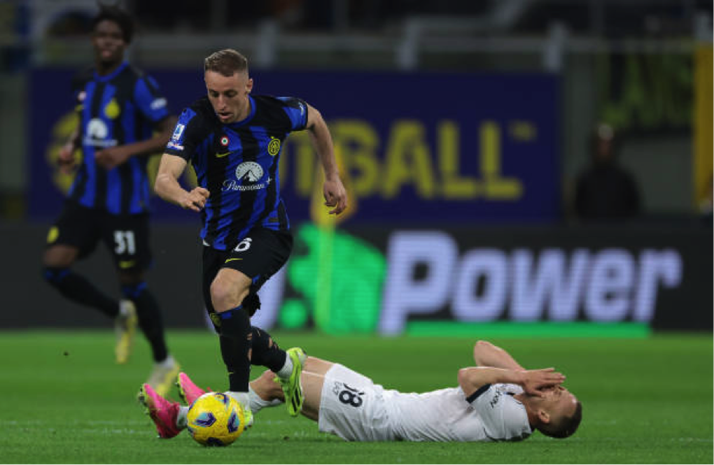 Inter Milan hòa thất vọng Napoli sau khi bị loại ở Champions League - 1 Inter Milan hòa thất vọng Napoli sau khi bị loại ở Champions League - 1